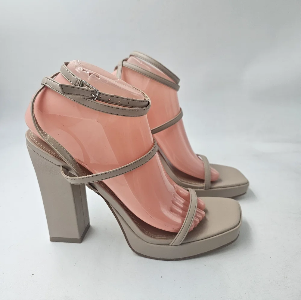 Marc Fisher Acres Strappy Platform Block Heel Sandals Nude Size 9.5 - Picture 6 of 9